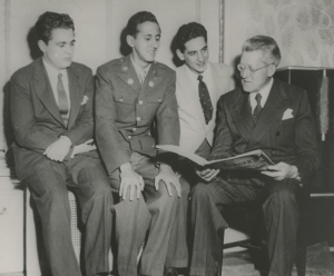 Istomin, Pennario, Bernstein et Rodzinski à New York en 1943